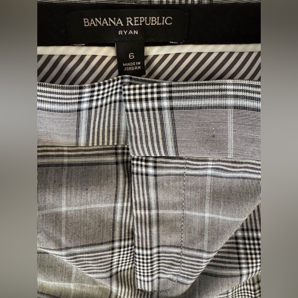 Banana Republic Ryan Fit Plaid - Picture 2 of 7